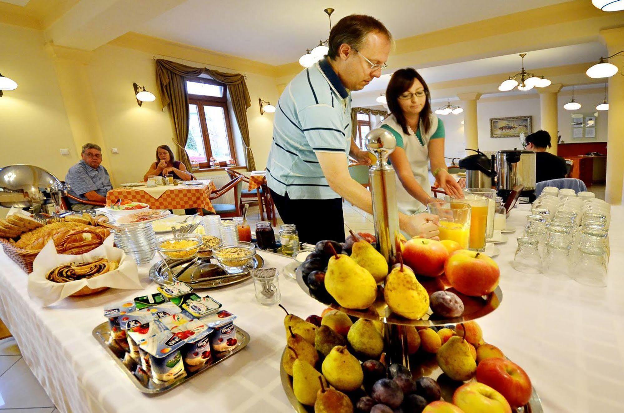 Ametiszt Hotel Harkány Buitenkant foto