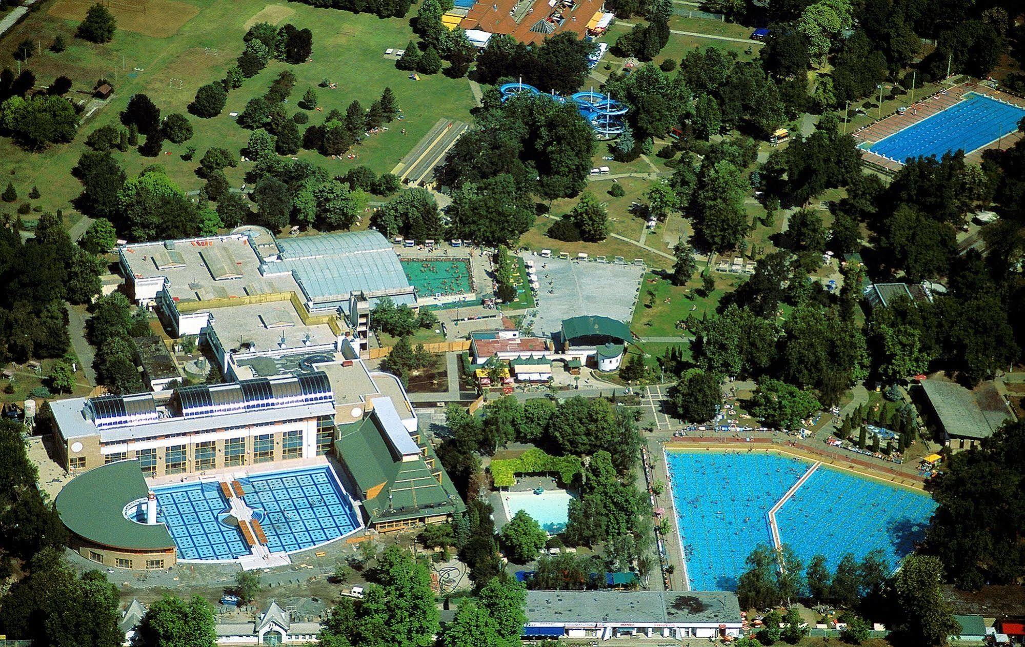 Ametiszt Hotel Harkány Faciliteiten foto